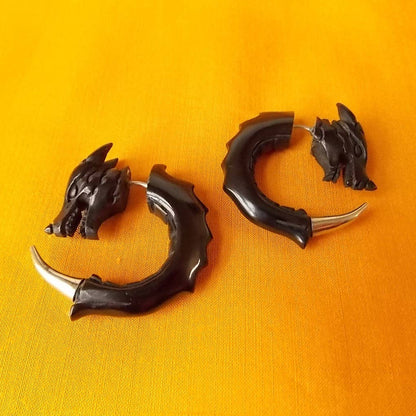 CARVED DRAGON SPLIT HOOP FAUX GAUGE EARRINGS W/SILVER TIP