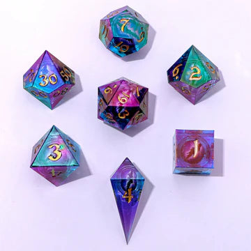 CAPTURED MAGIC SHARP RESIN DICE SET