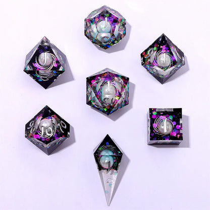 CAPTURED MAGIC SHARP RESIN DICE SET