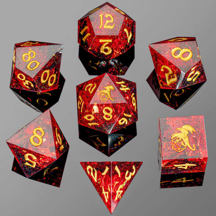 CAPTURED MAGIC SHARP RESIN DICE SET