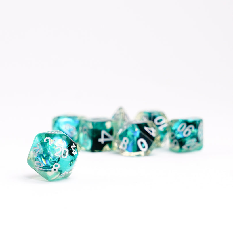 Mermaid Scales 16mm Resin Poly Dice Set